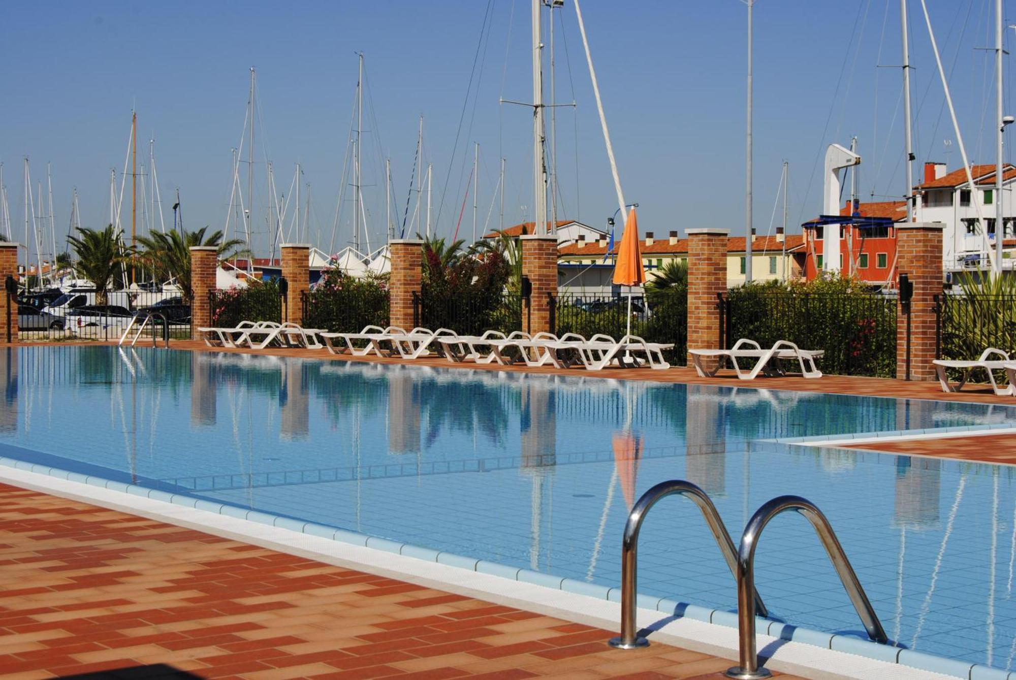 Residence Maestrale Caorle Exterior photo